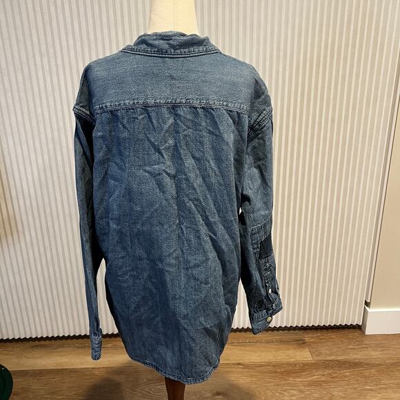 LEVI'S Men's Oversized Denim Shirt Size S - Picture 2 of 7